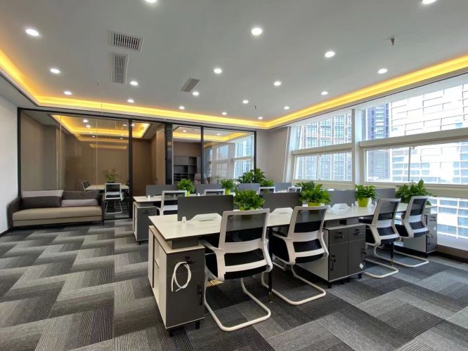 重庆渝北圣地大厦188平米 格局方正 精装修 办公室出租