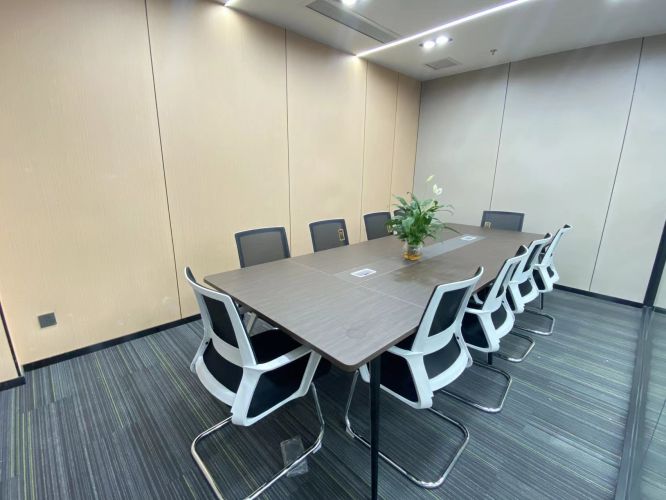 九龙坡渝高未来大厦精装修办公室带家具300平米出租