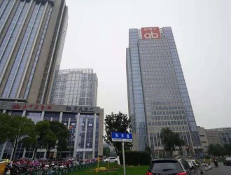 上海周边昆山花桥亚太广场纯写字楼146平米